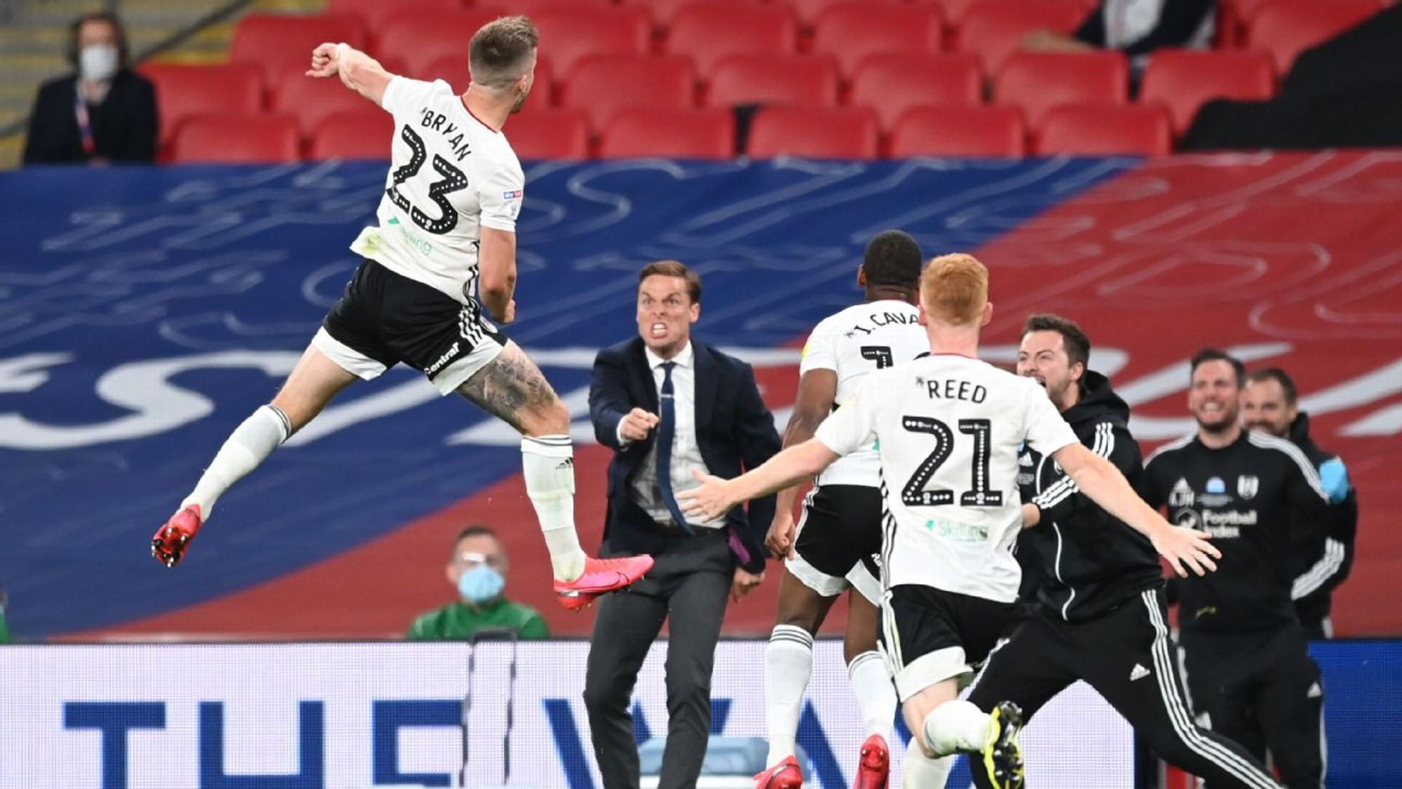 直接竞争外 直接竞争外